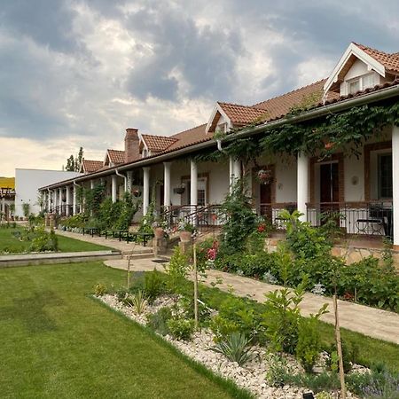 Country Club La Mesteceni Sebeş Εξωτερικό φωτογραφία